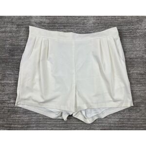 VENUS High Waist Cream Shorts